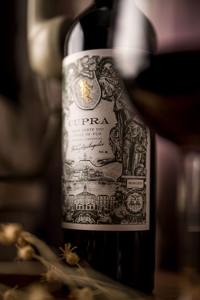 Botella de Cupra Gran Corte